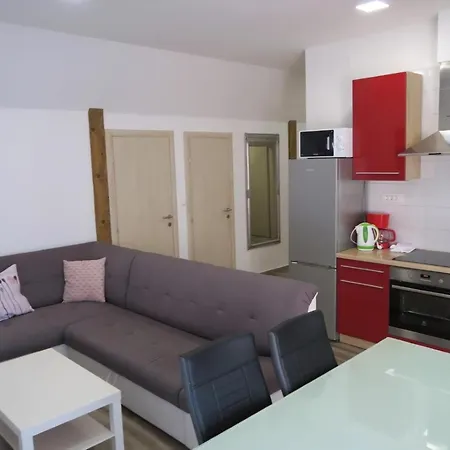 Fuer 8 Personen Ca, 135 M Sup2 In Baska, Adriakueste Kroatien Kroatische Inseln Apartment Baska (Krk)