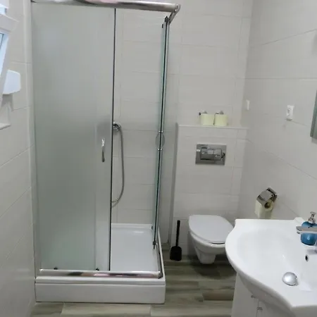 Fuer 8 Personen Ca, 135 M Sup2 In Baska, Adriakueste Kroatien Kroatische Inseln